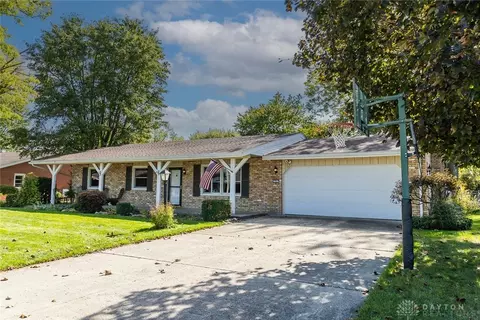 753 Primrose Dr, Greenville, OH 45331