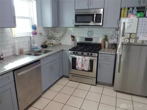 203 Davis St, Cincinnati, OH 45215 photo 6