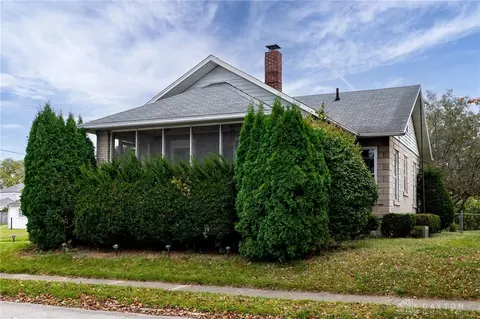 202 S Wall St, Covington, OH 45318 photo 2