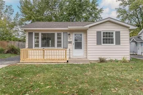 2147 Courtland Ave, Dayton, OH 45420