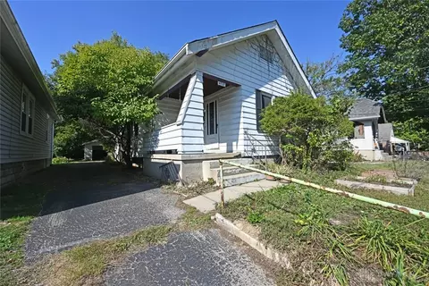 4727 Howard Ave, Cincinnati, OH 45223