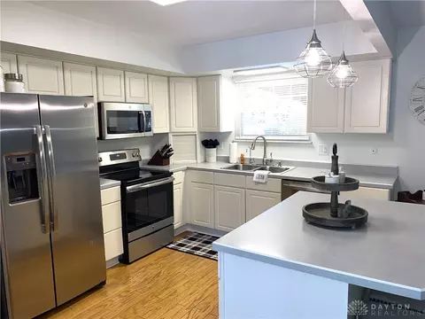 6159 Rangeview Dr, Dayton, OH 45415 photo 5