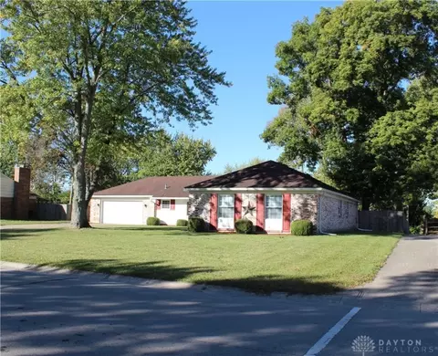 6159 Rangeview Dr, Dayton, OH 45415 photo 3