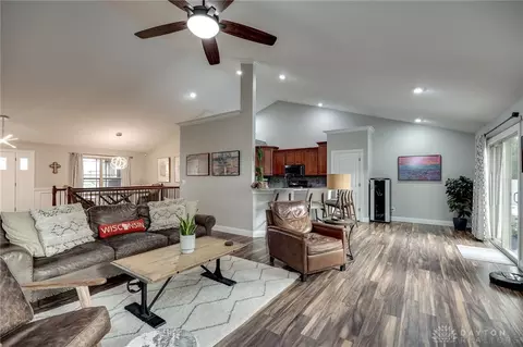 9262 Maxwells Xing, Centerville, OH 45458 photo 16
