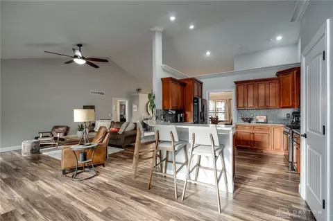 9262 Maxwells Xing, Centerville, OH 45458 photo 20