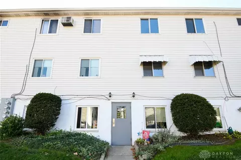2260 Coach Dr #E, Dayton, OH 45440 photo 21