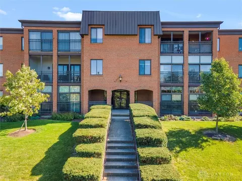1550 Cedar Bark Trl #2A, Dayton, OH 45449