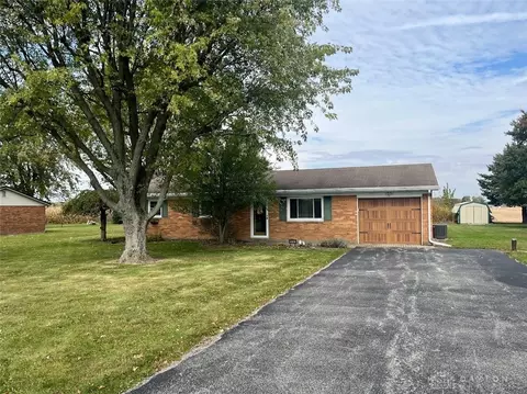 5030 Delisle Fourman Rd, Greenville, OH 45331