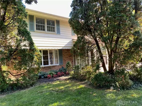 9700 Ariadne Trl, Washington Township, OH 45458