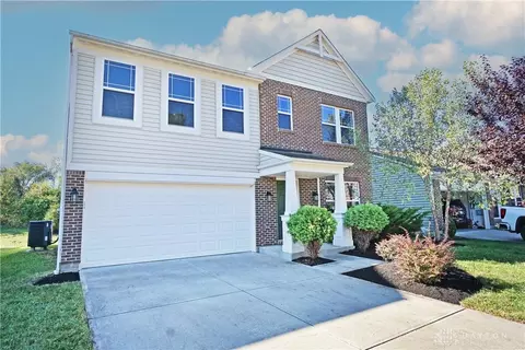 481 Harrison Woods Ct, Cincinnati, OH 45244