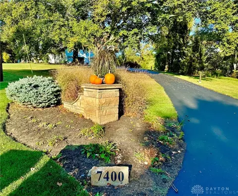 7400 Willowbrook Ln, Cincinnati, OH 45237 photo 3