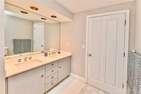 7400 Willowbrook Ln, Cincinnati, OH 45237 photo 29