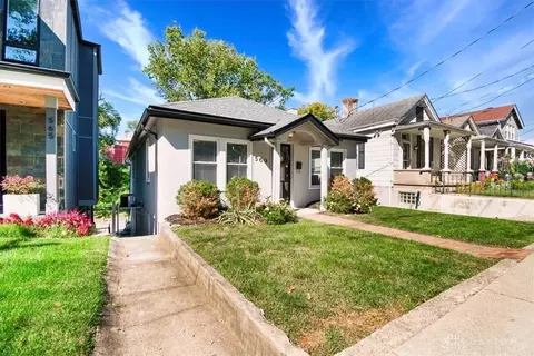 569 Torrence Ln, Cincinnati, OH 45208 photo 4