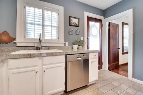 569 Torrence Ln, Cincinnati, OH 45208 photo 18