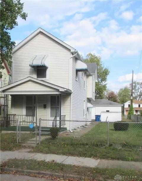 160 N Marion St, Dayton, OH 45417
