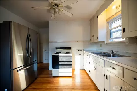 320 Roseland Ave, Springfield, OH 45503 photo 10