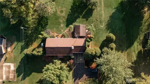 5588 Middle Urbana Rd, Springfield, OH 45502 photo 2