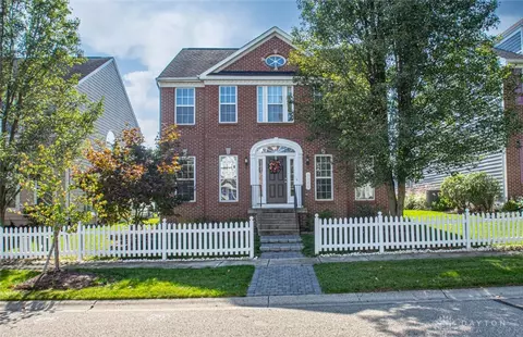 9778 Cobblewood Ct, Centerville, OH 45458