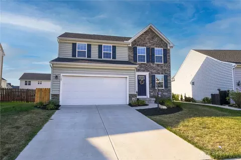 149 Rapids Dr, Fairborn, OH 45324 photo 2