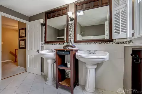 380 Chatham Dr, Kettering, OH 45429 photo 23