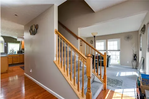 9623 Olde Georgetown Way, Centerville, OH 45458 photo 5