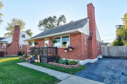 2725 Acorn Dr, Kettering, OH 45419