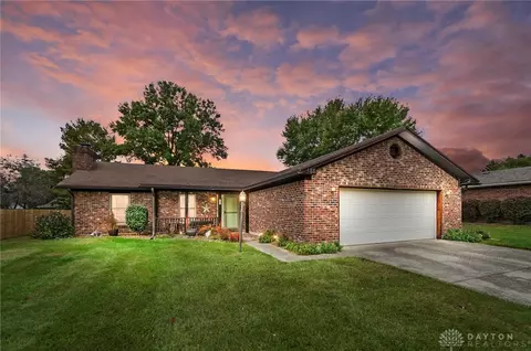 185 Ellis Dr, Waynesville, OH 45068