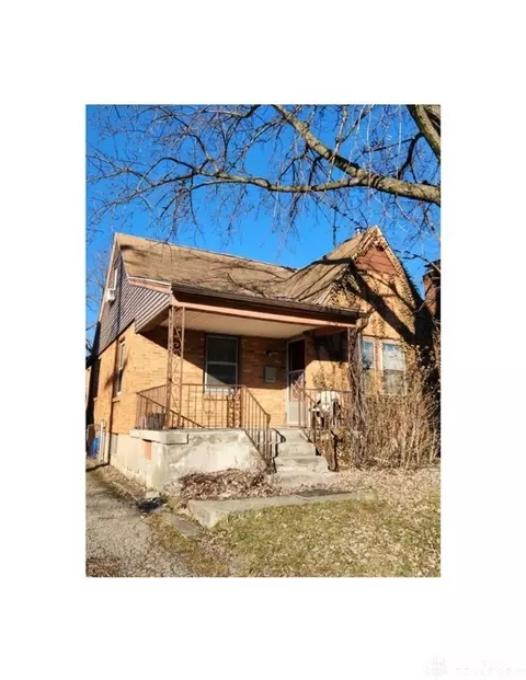 1209 W Hillcrest Ave, Dayton, OH 45406