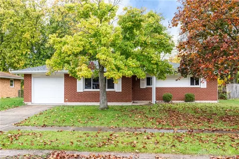 5816 Kendon St, Dayton, OH 45414