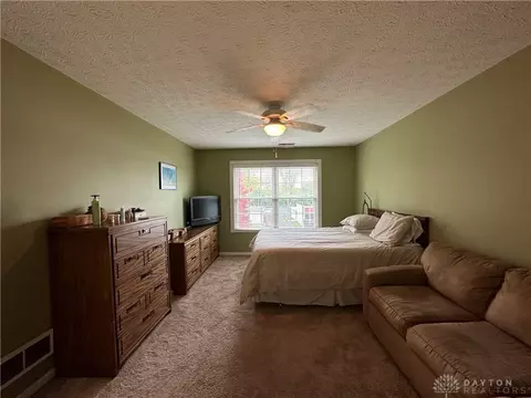 1436 Glenn Abbey Dr, Kettering, OH 45420 photo 21