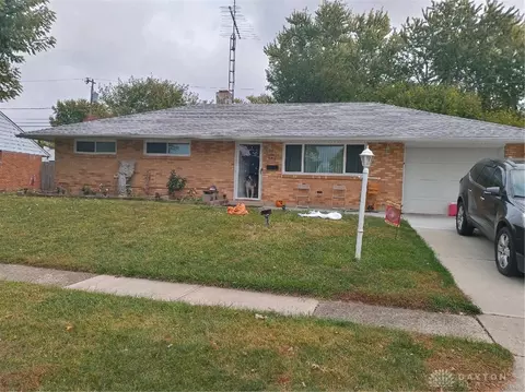 6112 Farmborough Dr, Dayton, OH 45424