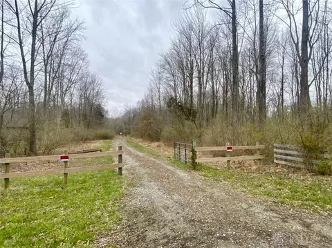 19121 Woodward Rd, Fayetteville, OH 45118