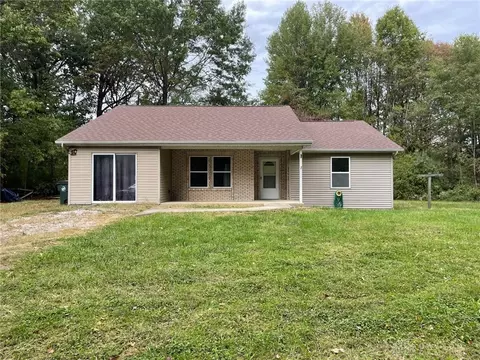2962 Fair Oak Rd, Amelia, OH 45102