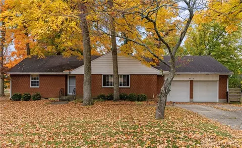 2717 Ater Dr, Dayton, OH 45434