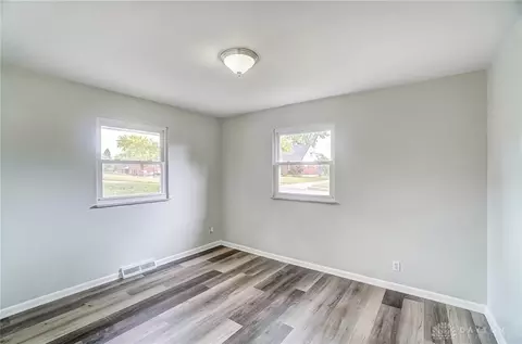 3031 Regent St, Kettering, OH 45409 photo 24