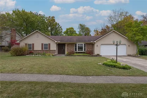 7650 Painted Turtle Dr, Dayton, OH 45414