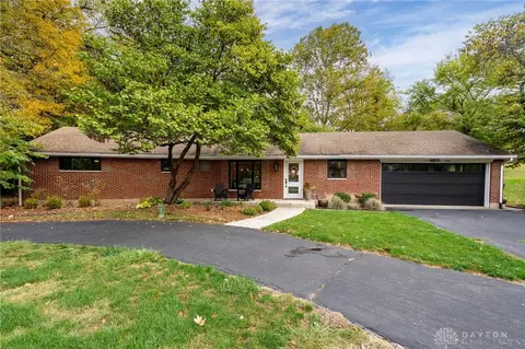 5580 Winshire Ter, Dayton, OH 45440