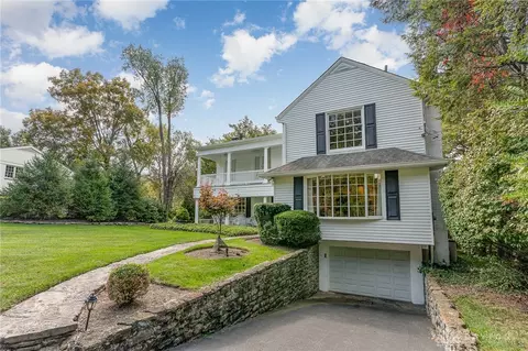 6775 Hudson Pkwy, Cincinnati, OH 45213
