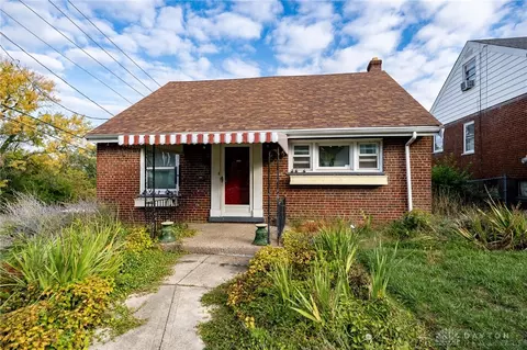46 Baker Ave, Cincinnati, OH 45217 photo 2
