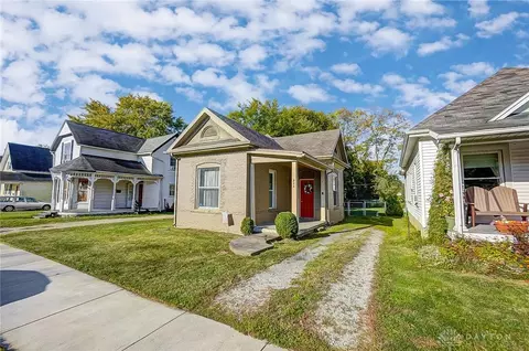 924 S Detroit St, Xenia, OH 45385