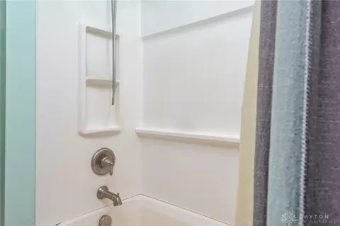 2817 W Jackson Rd, Springfield, OH 45502 photo 18