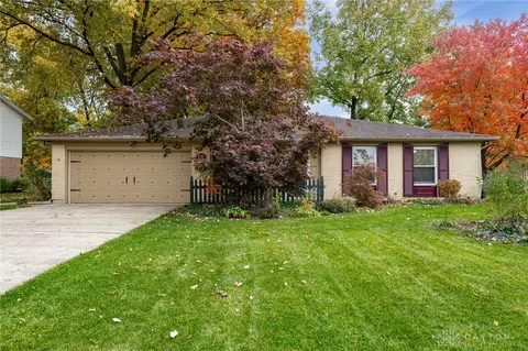 2780 Bellsburg Dr, Dayton, OH 45459