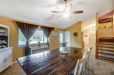 4008 Glenheath Dr, Kettering, OH 45440 photo 11