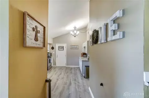 4008 Glenheath Dr, Kettering, OH 45440 photo 12