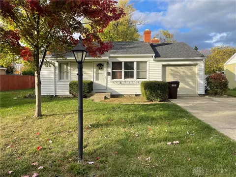 210 Tate Ave, Englewood, OH 45322