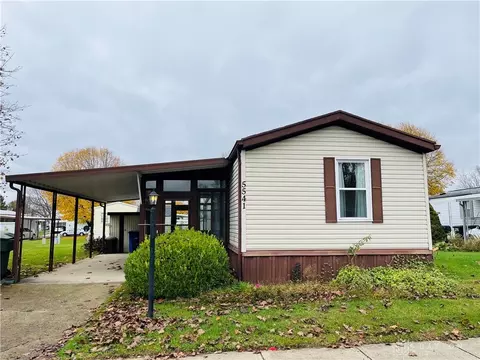 5541 E Sierra Cir, Dayton, OH 45414