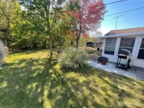 3155 Meadow Wood Dr, Springfield, OH 45505 photo 29