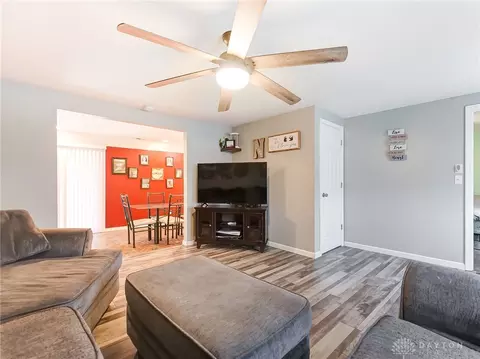 209 S Grove St, Blanchester, OH 45107 photo 7