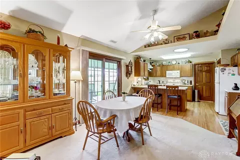 1784 Willow Ridge Ct, Springfield, OH 45502 photo 18