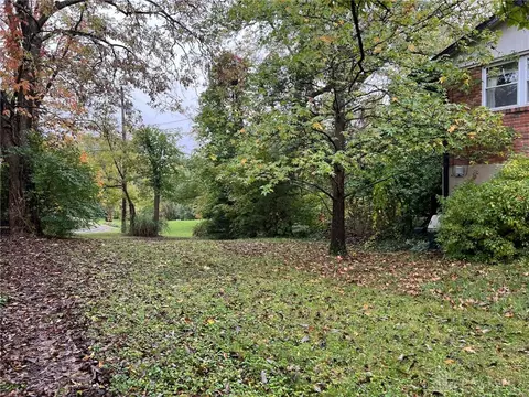 11253 Embassy Dr, Cincinnati, OH 45240 photo 13